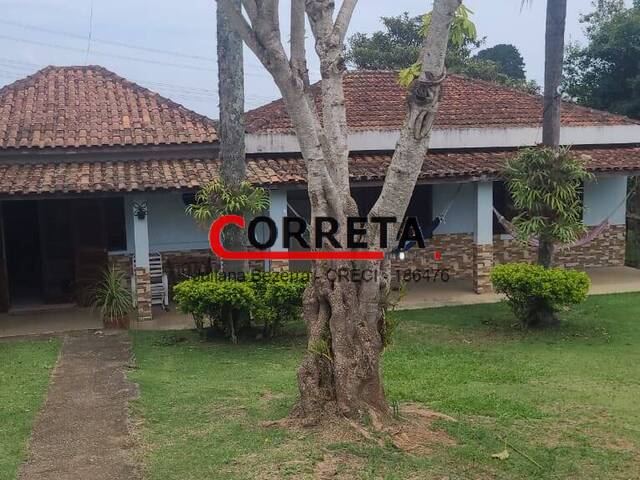 Casa para Venda em Ibiúna - 2