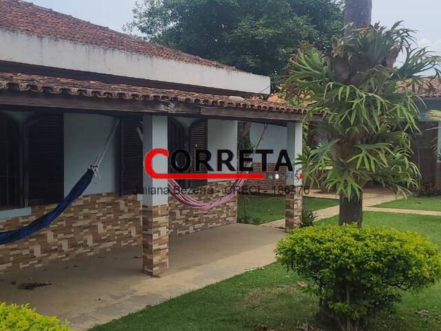 Casa para Venda em Ibiúna - 5