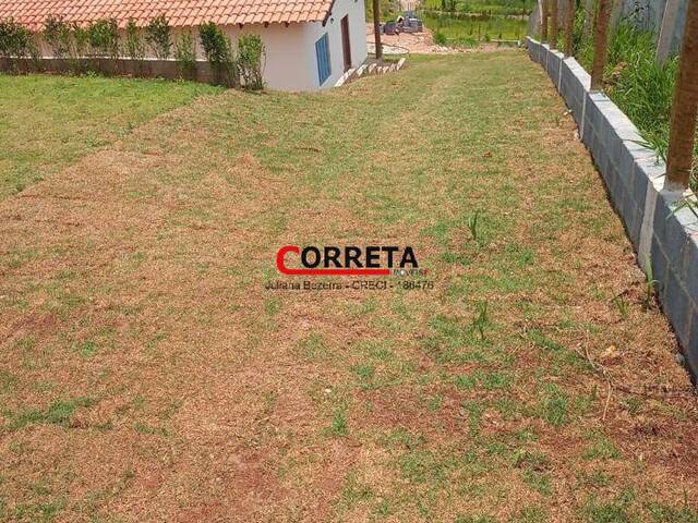 Casa para Venda em Ibiúna - 3