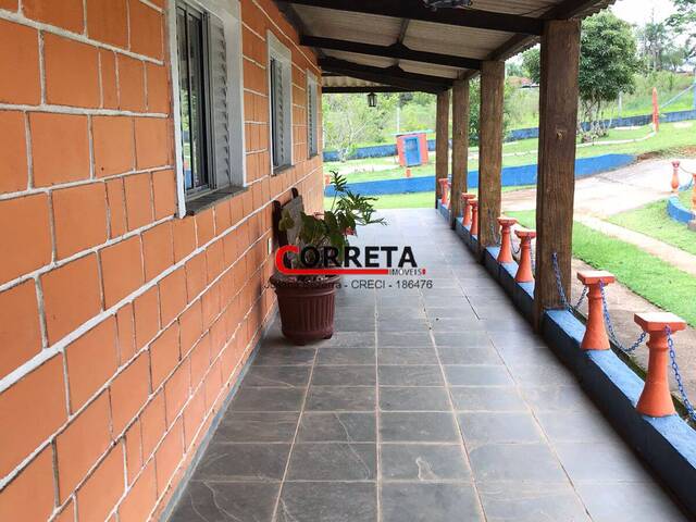 Casa para Venda em Ibiúna - 2