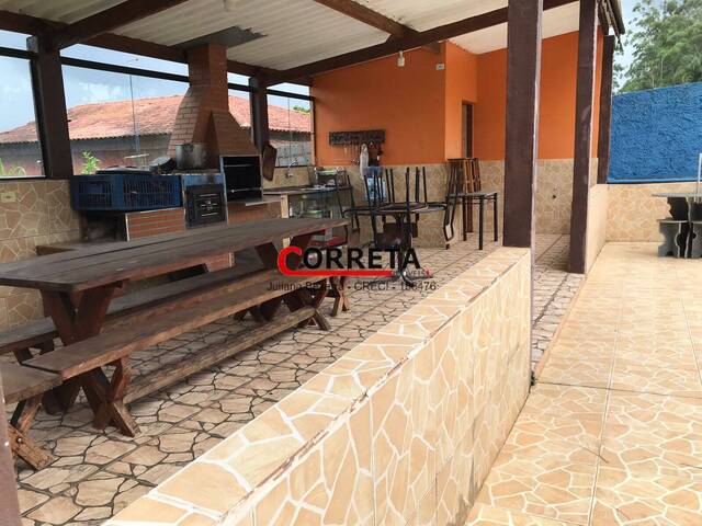 Casa para Venda em Ibiúna - 4