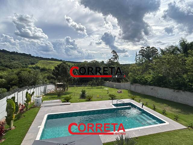 Casa para Venda em Ibiúna - 4