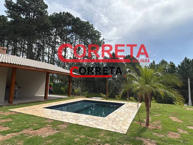 Casa para Venda em Ibiúna - 5