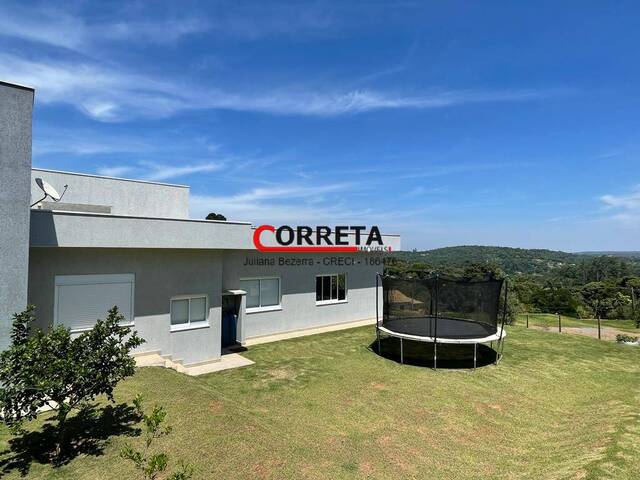 Casa para Venda em Ibiúna - 5