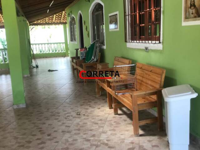 Casa para Venda em Ibiúna - 3