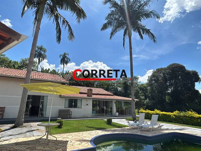 Casa para Venda em Ibiúna - 5