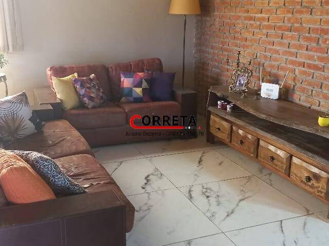Casa para Venda em Ibiúna - 5