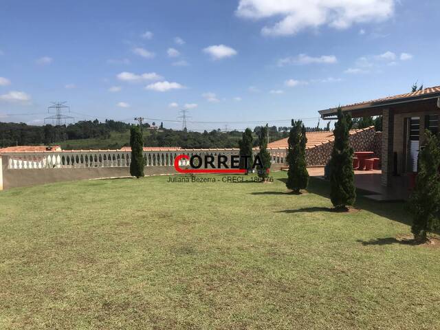 Casa para Venda em Ibiúna - 4