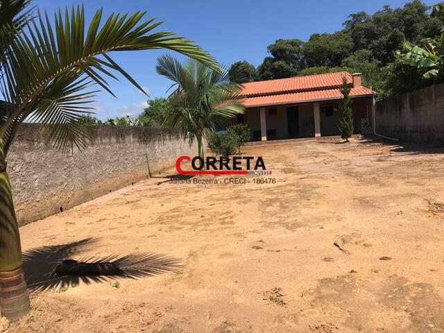 Casa para Venda em Ibiúna - 3