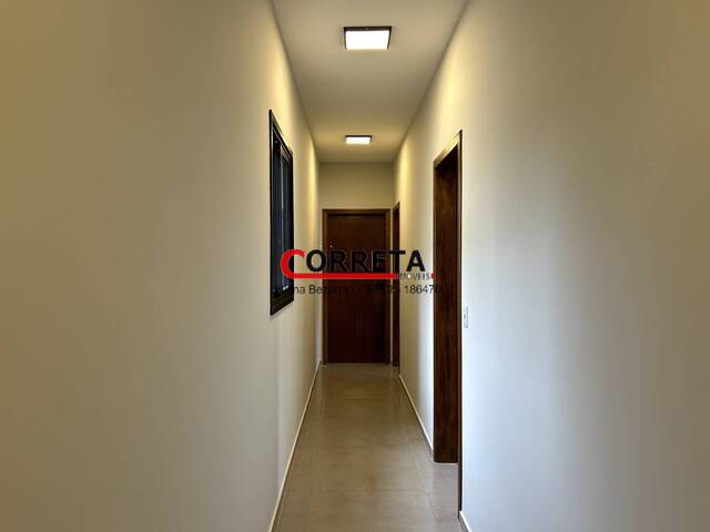 Casa para Venda em Ibiúna - 3