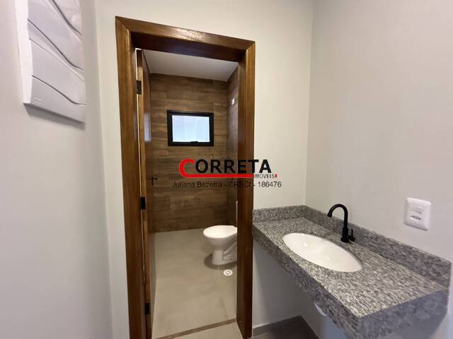 Casa para Venda em Ibiúna - 4