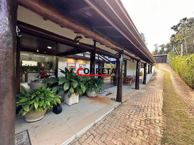 Casa para Venda em Ibiúna - 3