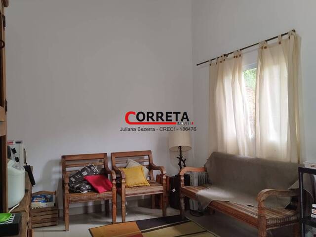 Casa para Venda em Ibiúna - 4