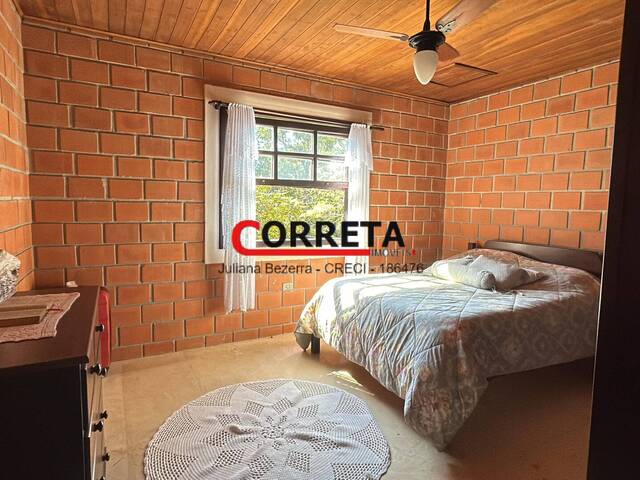 Casa para Venda em Ibiúna - 5