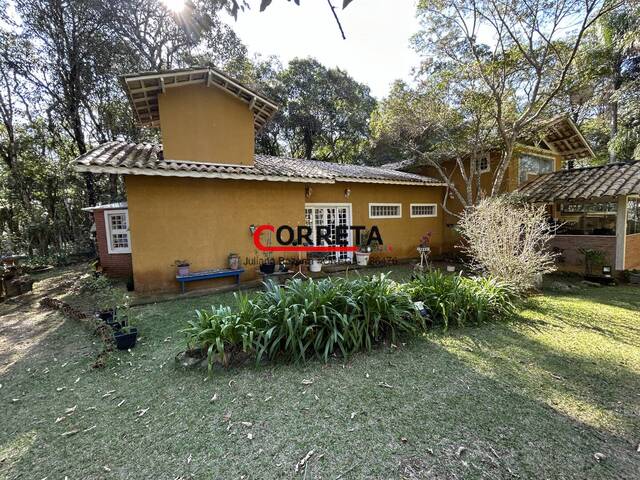 Casa para Venda em Ibiúna - 3