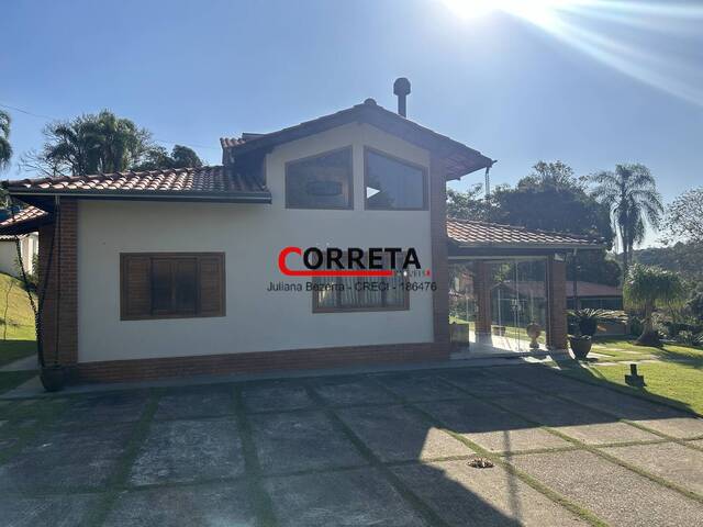 Casa para Venda em Ibiúna - 4