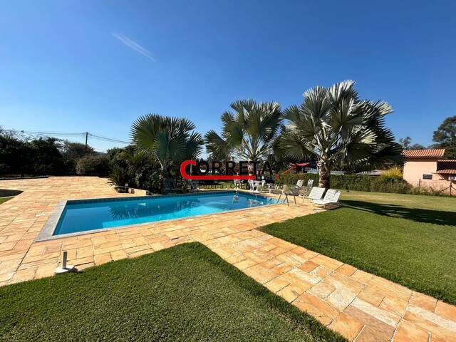 Casa para Venda em Ibiúna - 2