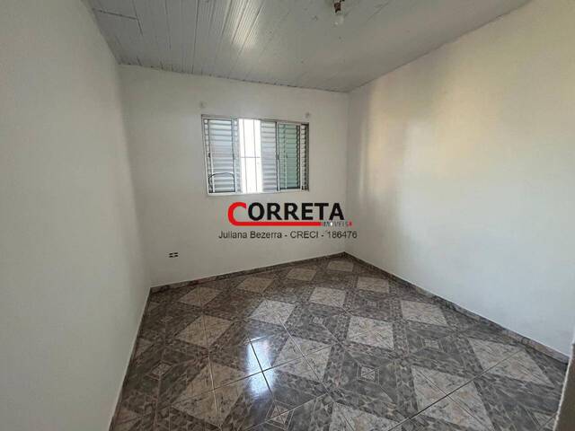 Casa para Venda em Ibiúna - 4