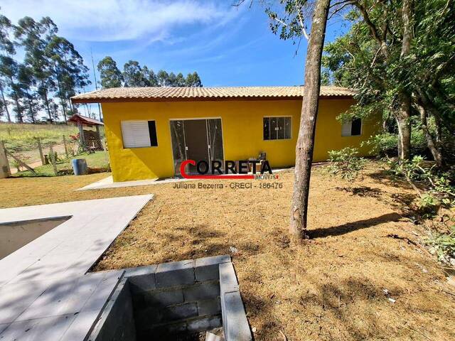 Casa para Venda em Ibiúna - 4