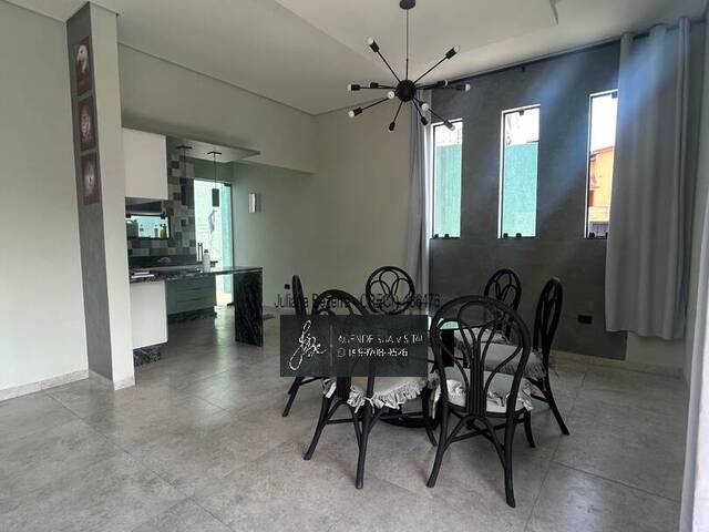 Casa para Venda em Ibiúna - 4
