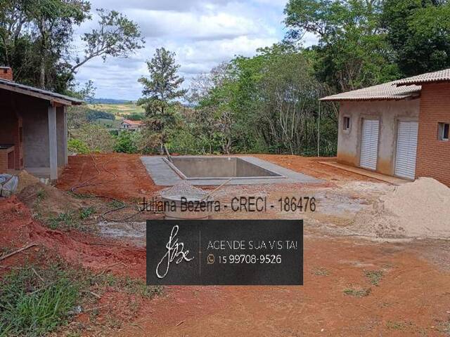 Casa para Venda em Ibiúna - 4