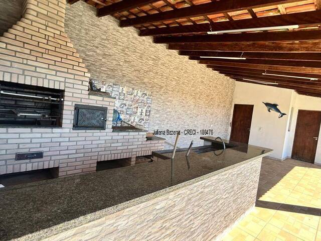 Casa para Venda em Ibiúna - 4