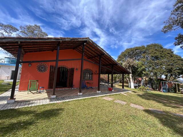 Casa para Venda em Ibiúna - 5