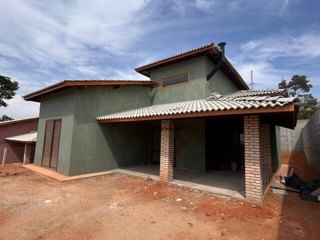 Casa para Venda em Ibiúna - 4