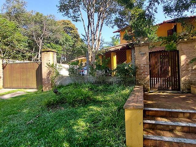 #956 - Casa para Venda em Ibiúna - SP - 2