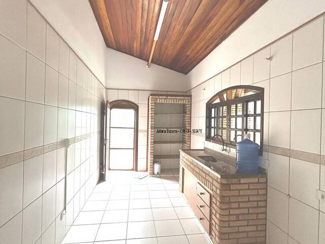 Casa para Locação em Ibiúna - 4