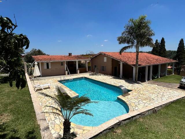 #969 - Casa para Venda em Ibiúna - SP - 2
