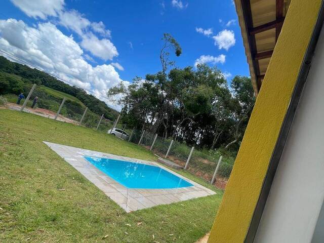 #975 - Casa para Venda em Ibiúna - SP - 2