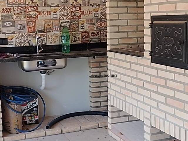 Casa para Venda em Ibiúna - 4