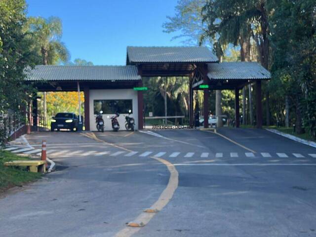 Venda em centro - Ibiúna