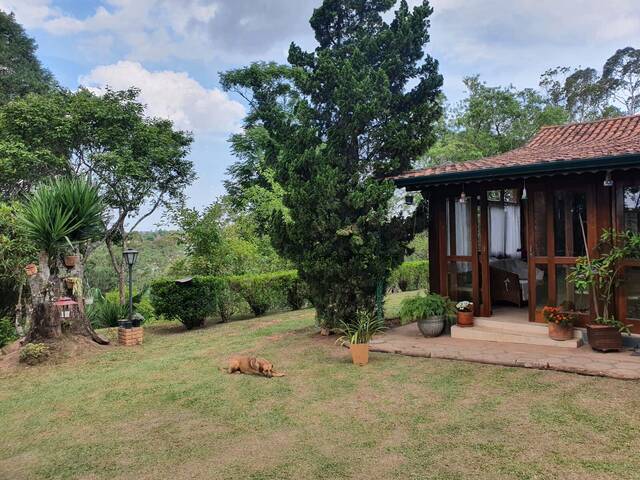 Casa para Venda em Ibiúna - 4