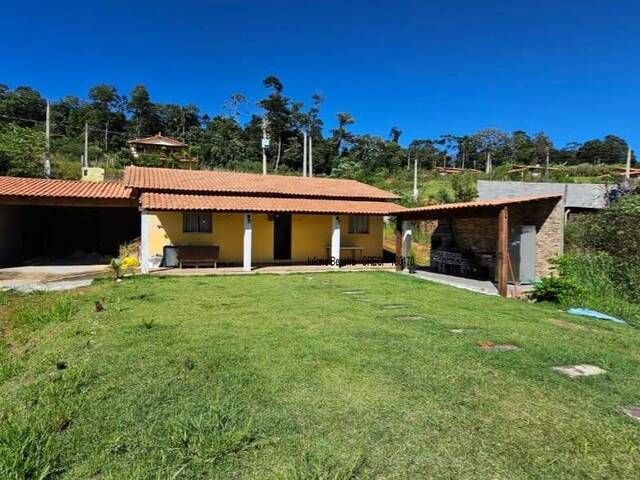 Casa para Venda em Ibiúna - 4