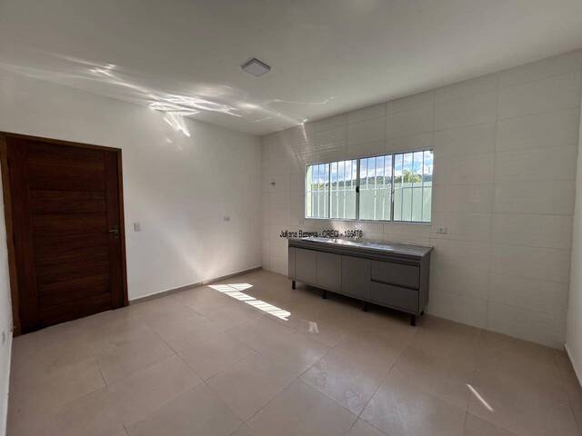 Casa para Venda em Ibiúna - 4