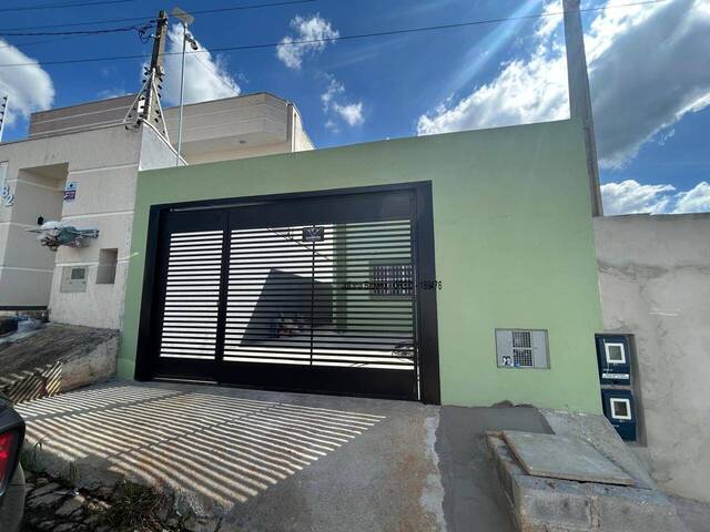 Casa para Venda em Ibiúna - 3