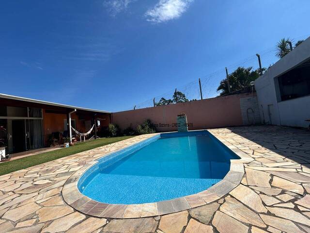 Casa para Venda em Ibiúna - 5