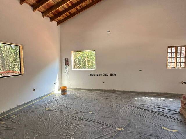 Casa para Venda em Ibiúna - 4