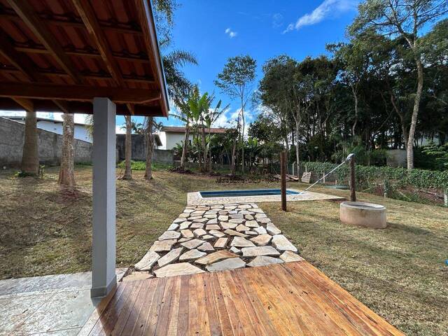 Casa para Venda em Ibiúna - 4