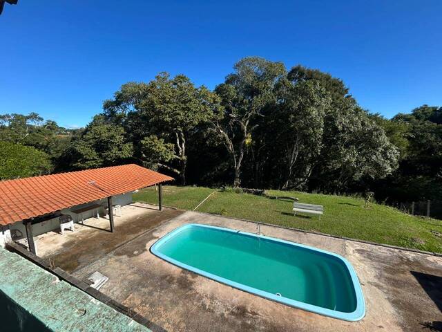 Casa para Venda em Ibiúna - 3