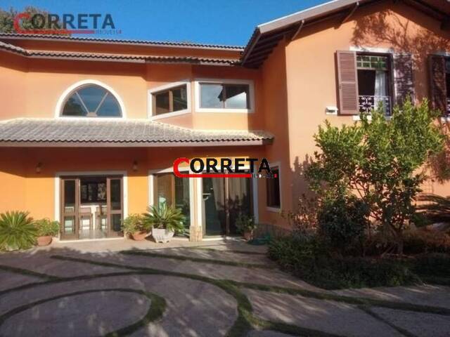 Casa para Venda em Ibiúna - 3