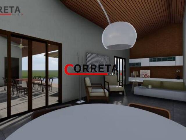 Casa para Venda em Ibiúna - 3