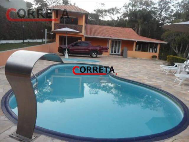 Casa para Venda em Ibiúna - 2