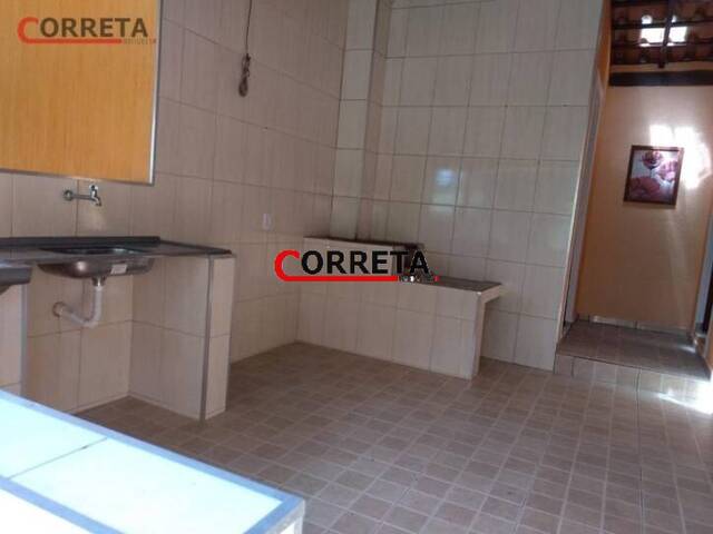 Casa para Venda em Ibiúna - 4