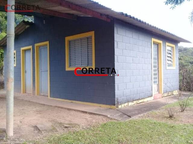 Casa para Venda em Ibiúna - 2