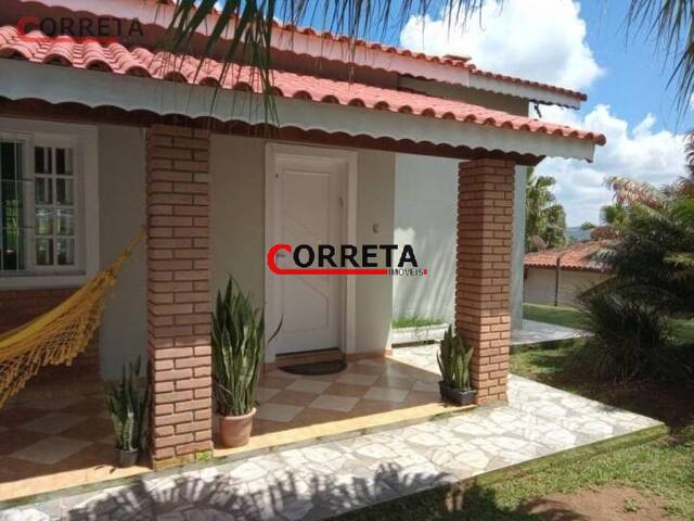 Casa para Venda em Ibiúna - 2