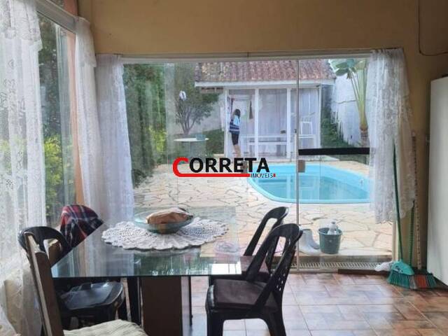 Casa para Venda em Ibiúna - 2