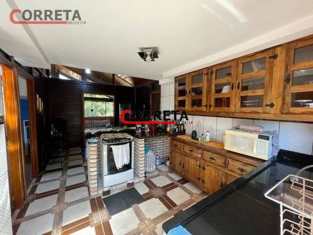 Casa para Venda em Ibiúna - 3